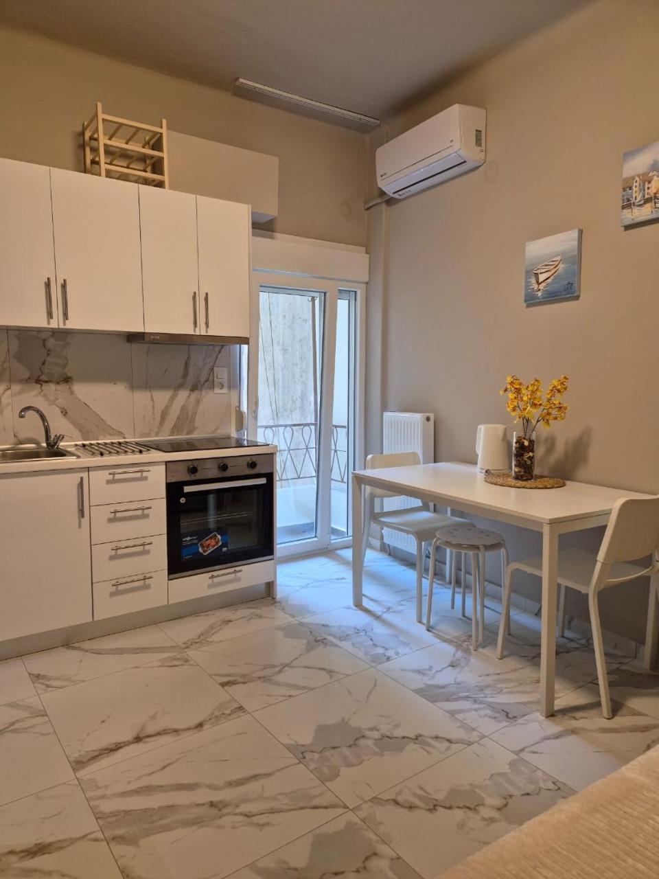 Galeriya Apartment